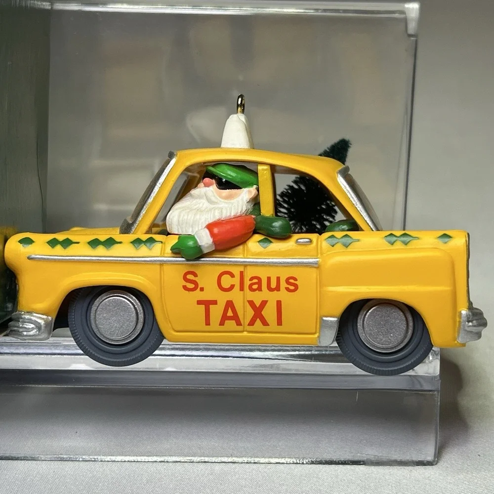 Vintage 1990 Hallmark Keepsake Santa‎ Claus Taxi yellow NYC cab ornament NIB